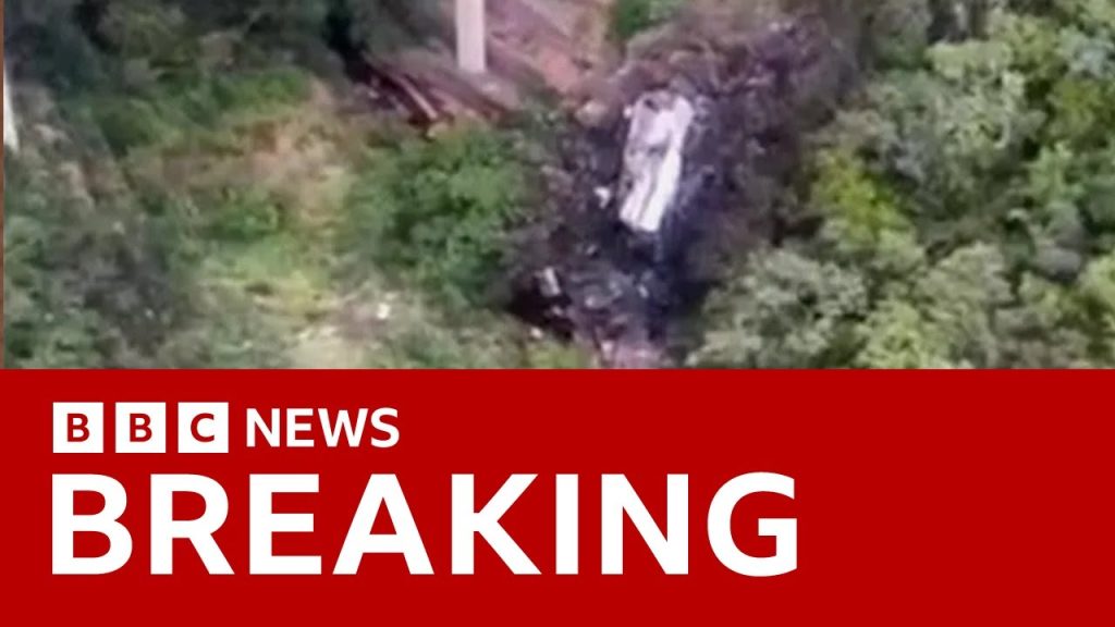 South Africa: 45 killed after bus plunges off bridge in Limpopo | BBC News